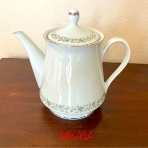 MIKASA Montclair fine china Coffee Pot 7.75" Tall Green Floral vine EUC
